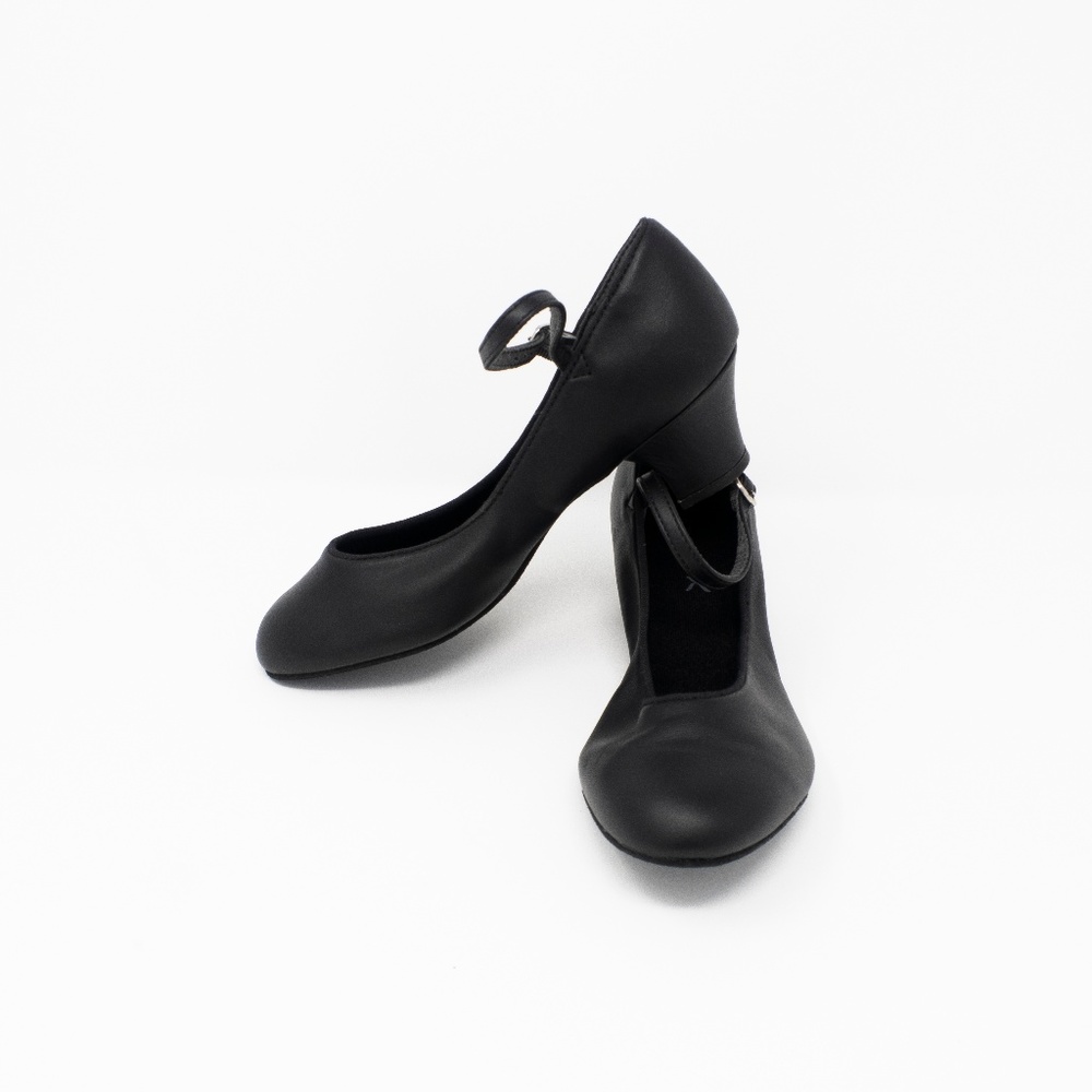 Capezio Junior Footlight Size 4.5 M US